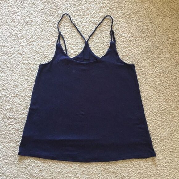 Windsor Navy Tank  - Picture 1 of 1